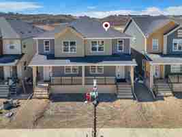 featured image of 831 Wolf Willow Blvd Se