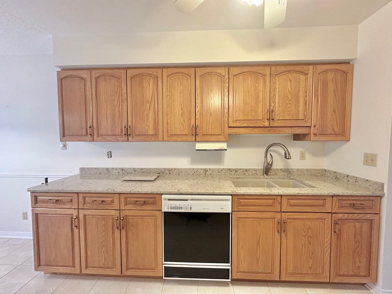 52 Tripp Boulevard 117 - Photo 3 of 50