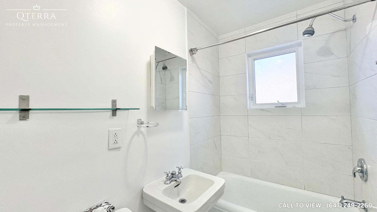 4-547 Gilmour St, Ottawa, Ontario K1R 5L5 - Photo 7 of 10