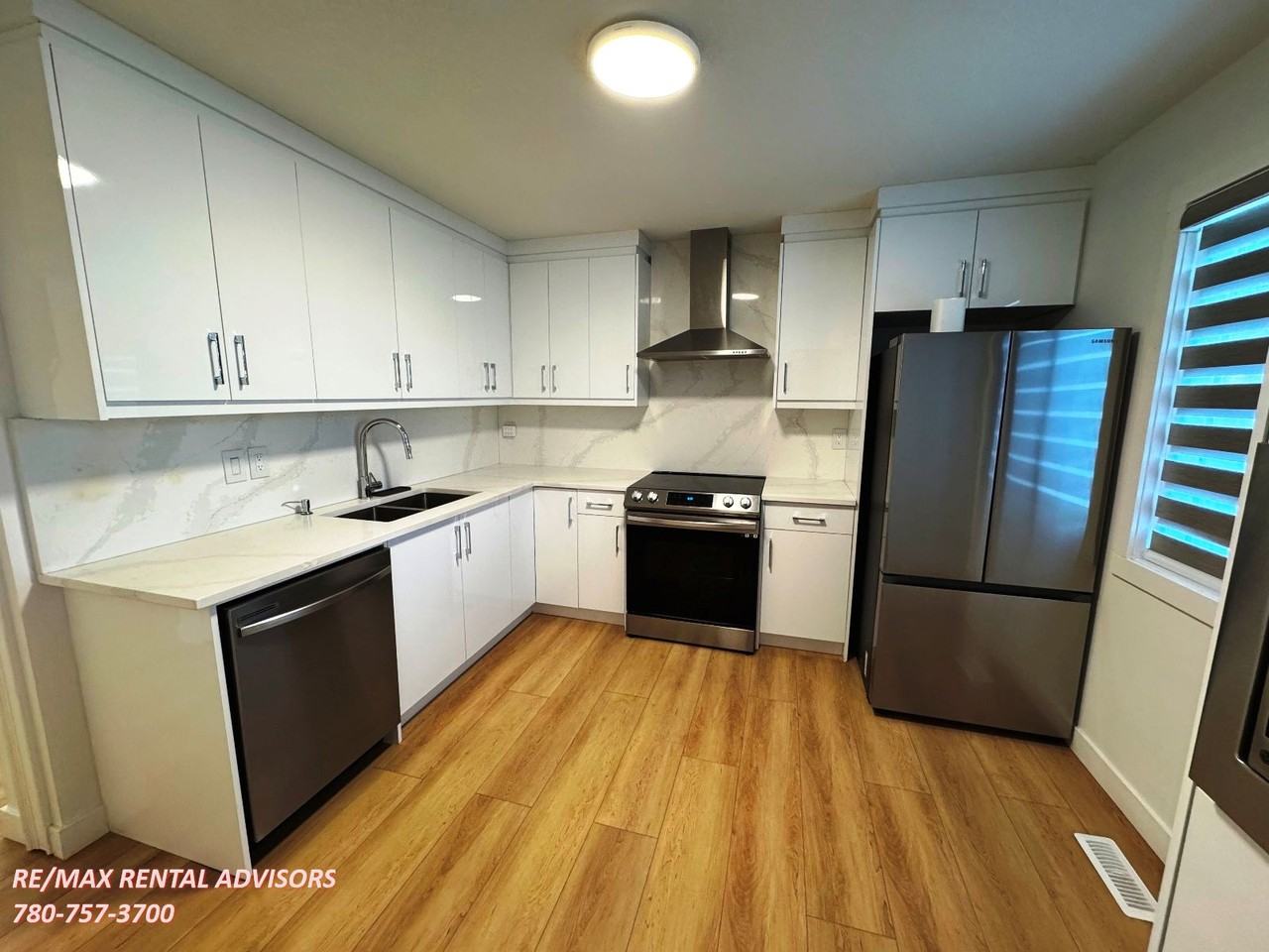 103 Castlegreen Close Ne - Photo 2 of 9