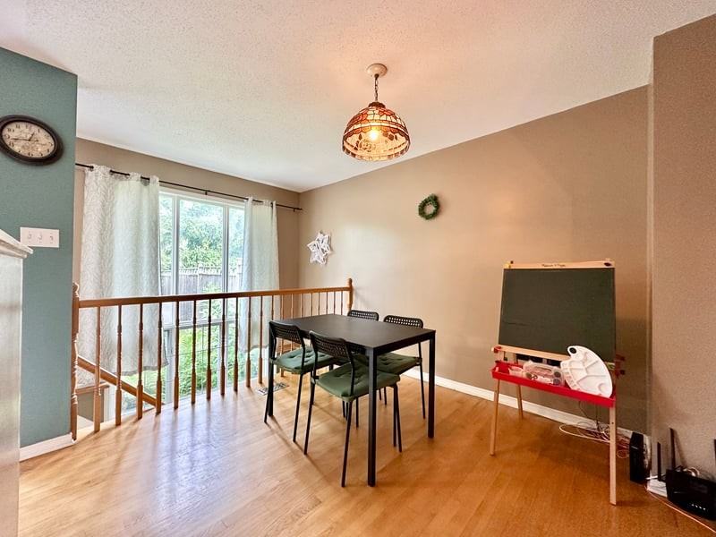 104 Banchory Cres - Photo 3 of 14