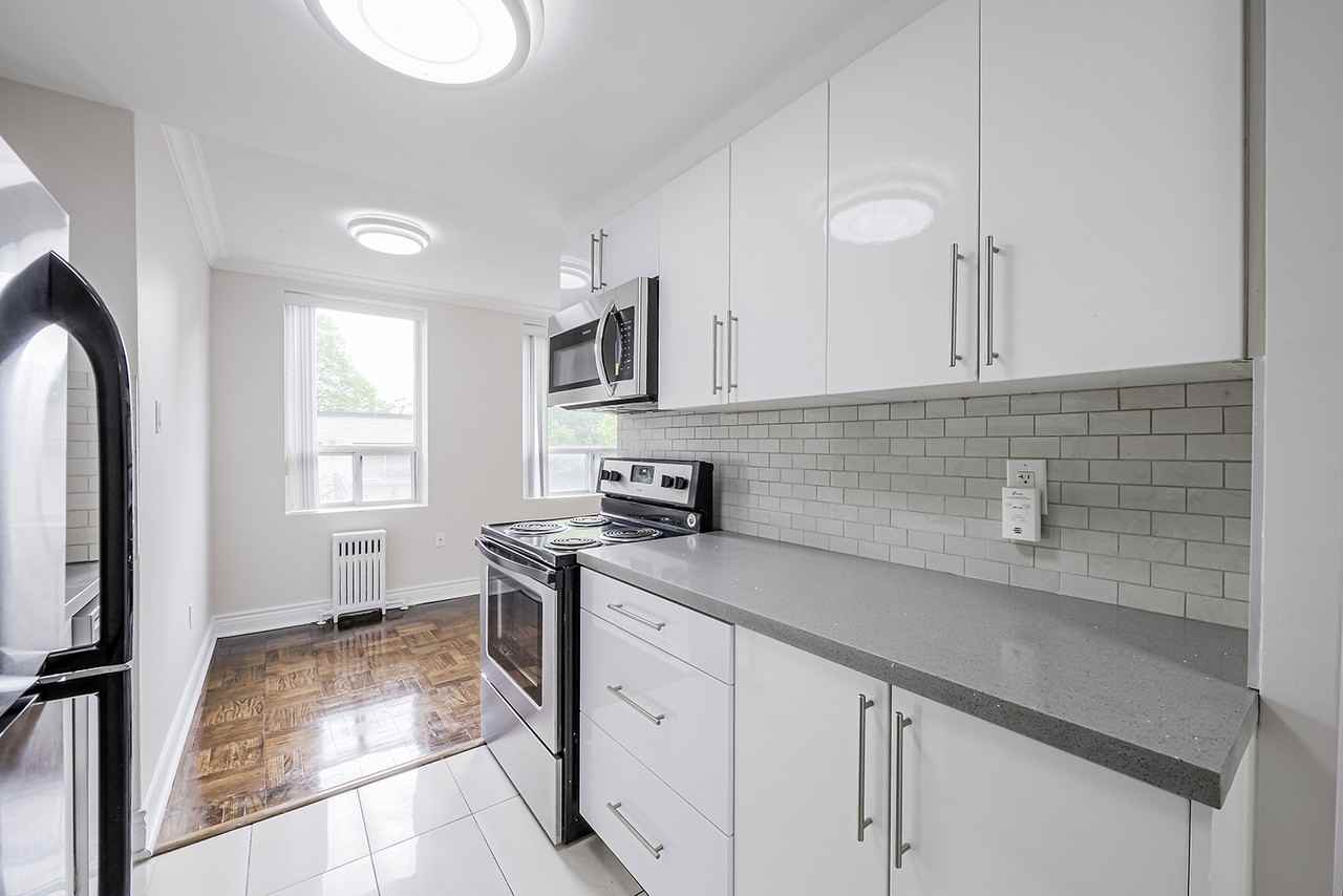 Gertrude Suites - Photo 7 of 13