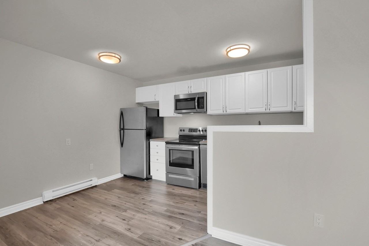 Riverstone Place & Millstone Place - Photo 4 of 10