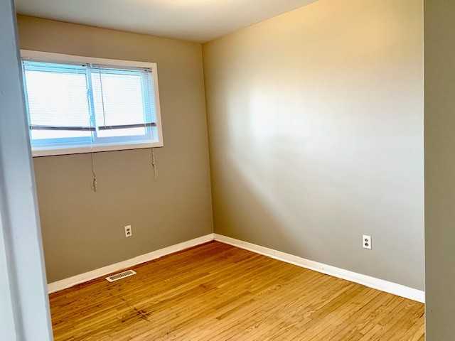 Ottaway 78 - Photo 6 of 15