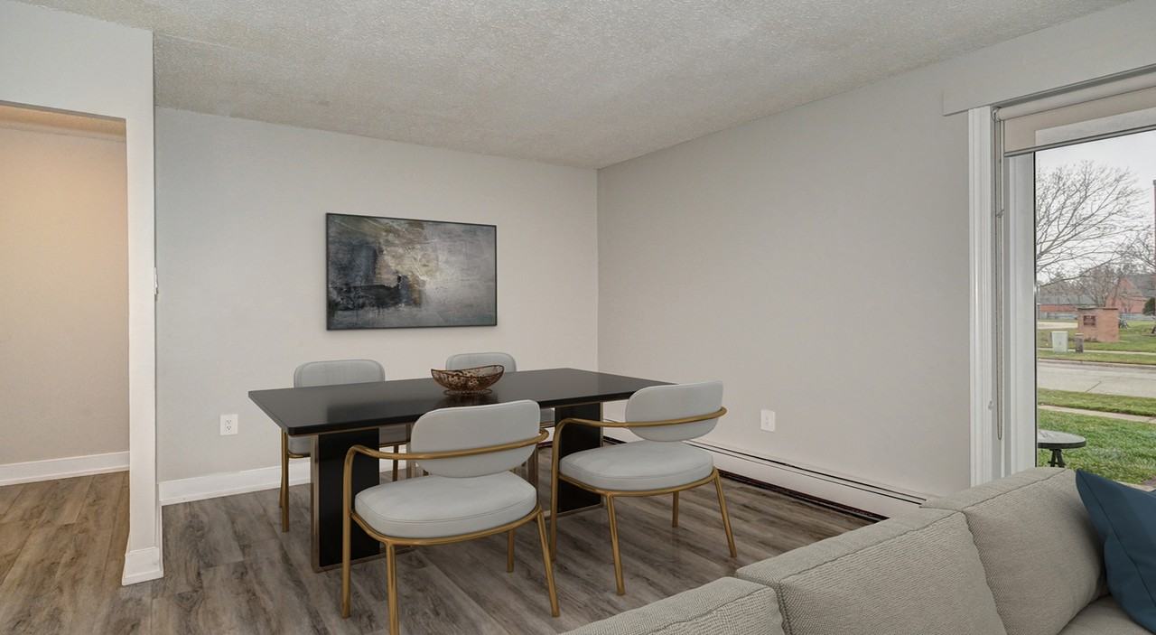 Wynbrook & Mayfair - Photo 7 of 11