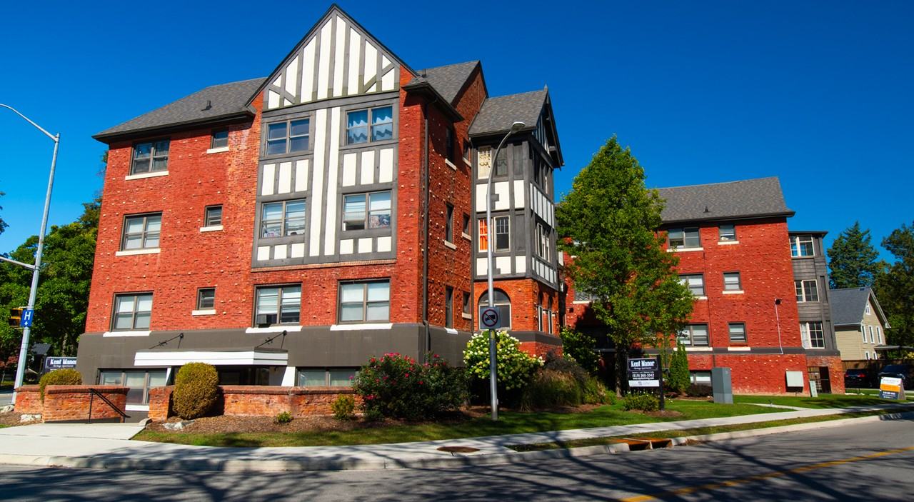 Kent Manor - Photo 2 of 24