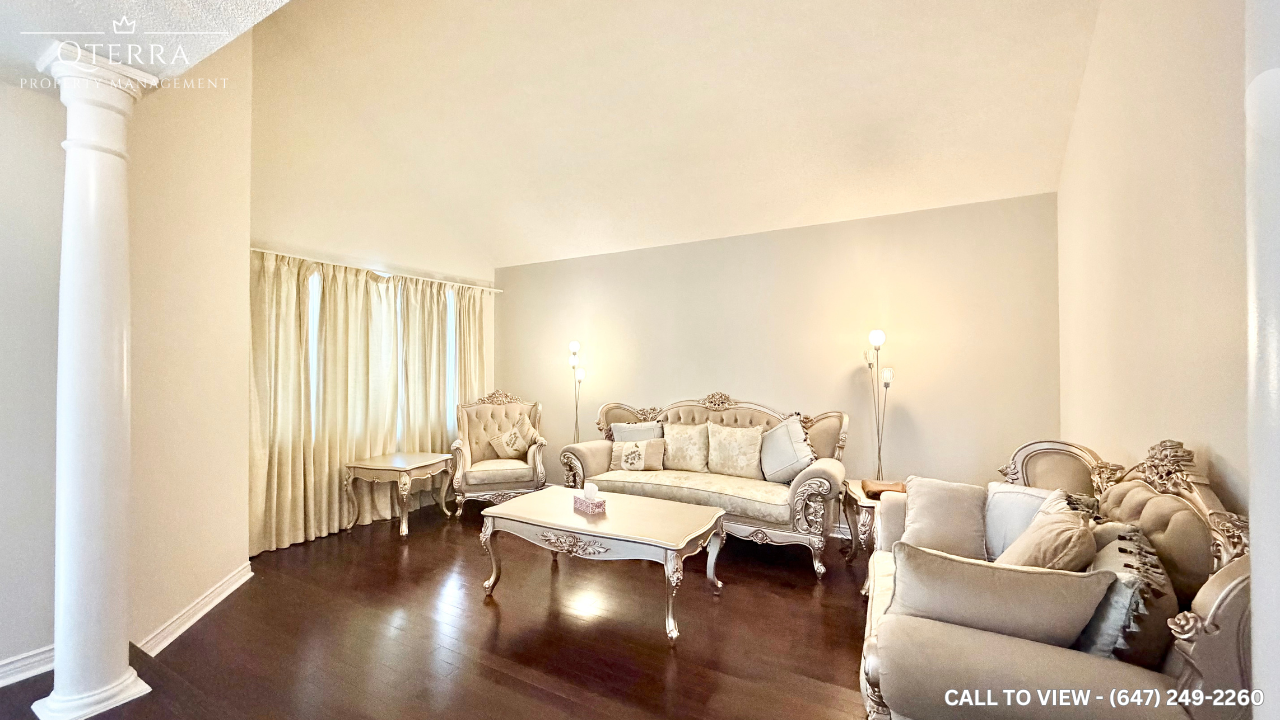 5364 Glen Erin Dr, Mississauga, Ontario L5M 5C2 - Photo 3 of 17