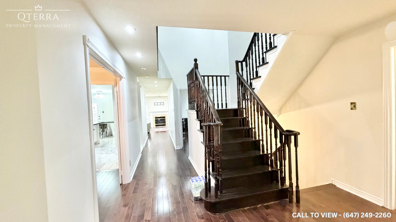 5364 Glen Erin Dr, Mississauga, Ontario L5M 5C2 - Photo 6 of 17