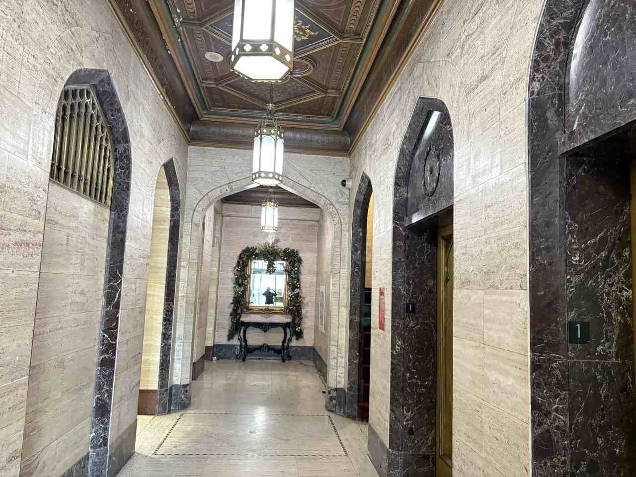 36 James St South #1506 - Photo 2 of 21