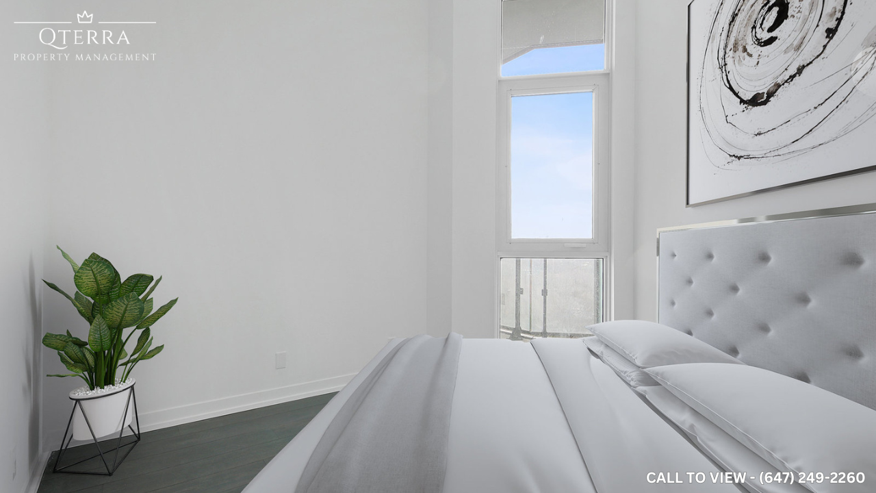 2020 Bathurst St - Photo 7 of 20