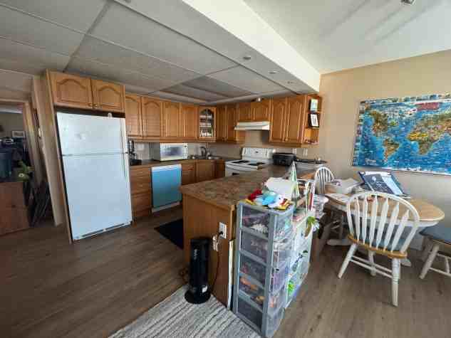 Free Rent for Christmas! 3 - Photo 3 of 18