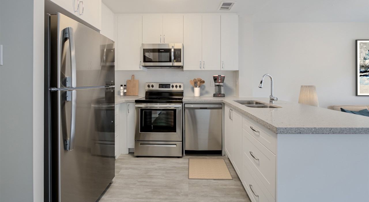 Ravine Park Apartments - Photo 3 of 12