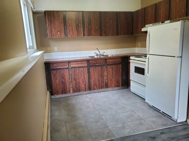 Pet Friendly 2 Bedroom, 1 Bathroom Apartment! - Photo 2 of 7