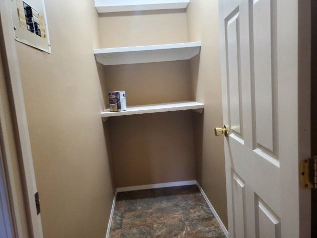 Pet Friendly 2 Bedroom, 1 Bathroom Apartment! - Photo 6 of 7