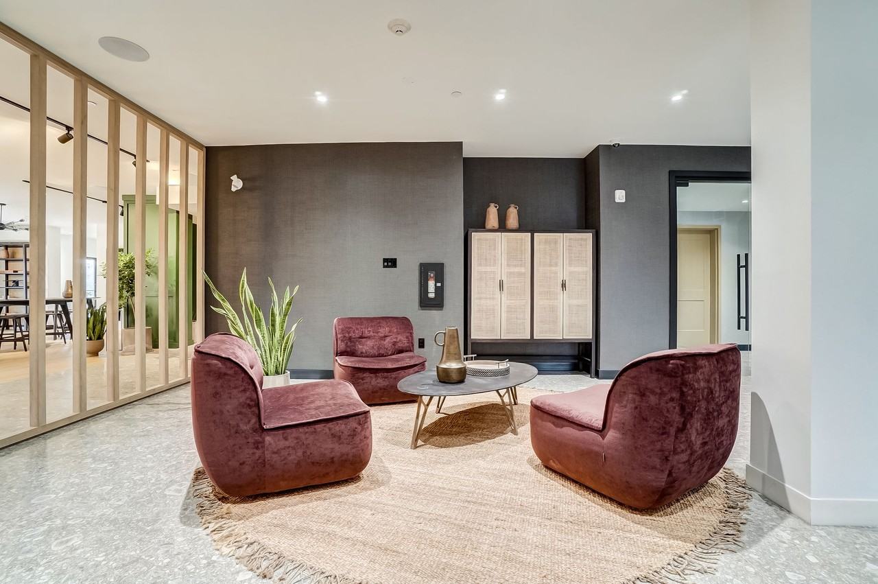 Champlain Urban Village - Photo 4 of 50