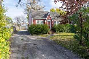 19 St Elmo Rd - Photo 1 of 1