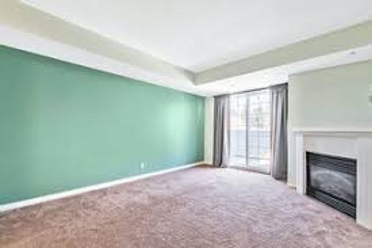 21 North Railway Street - Photo 2 of 7