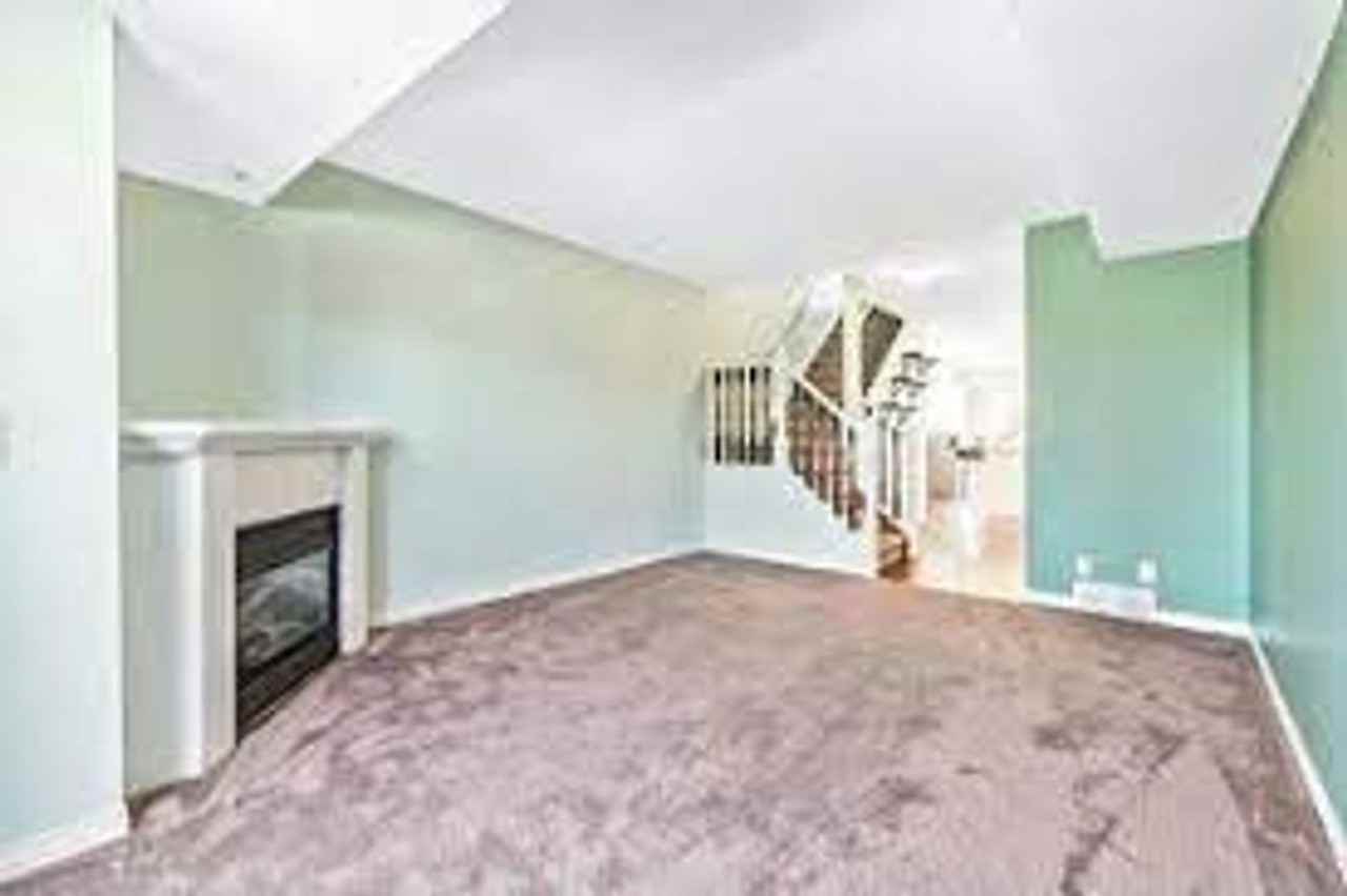 21 North Railway Street - Photo 4 of 7