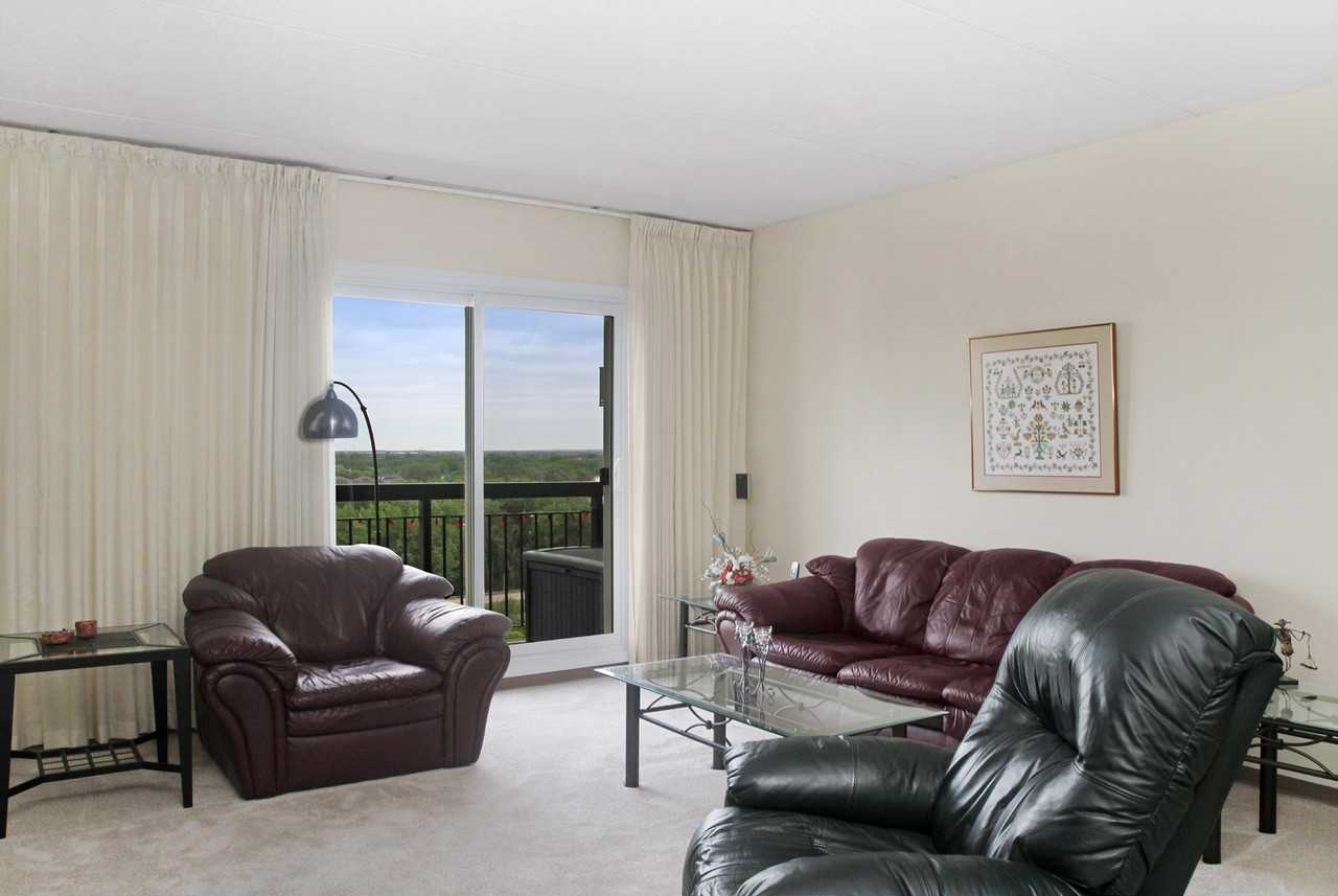 60 Whellams Lane - Photo 5 of 50