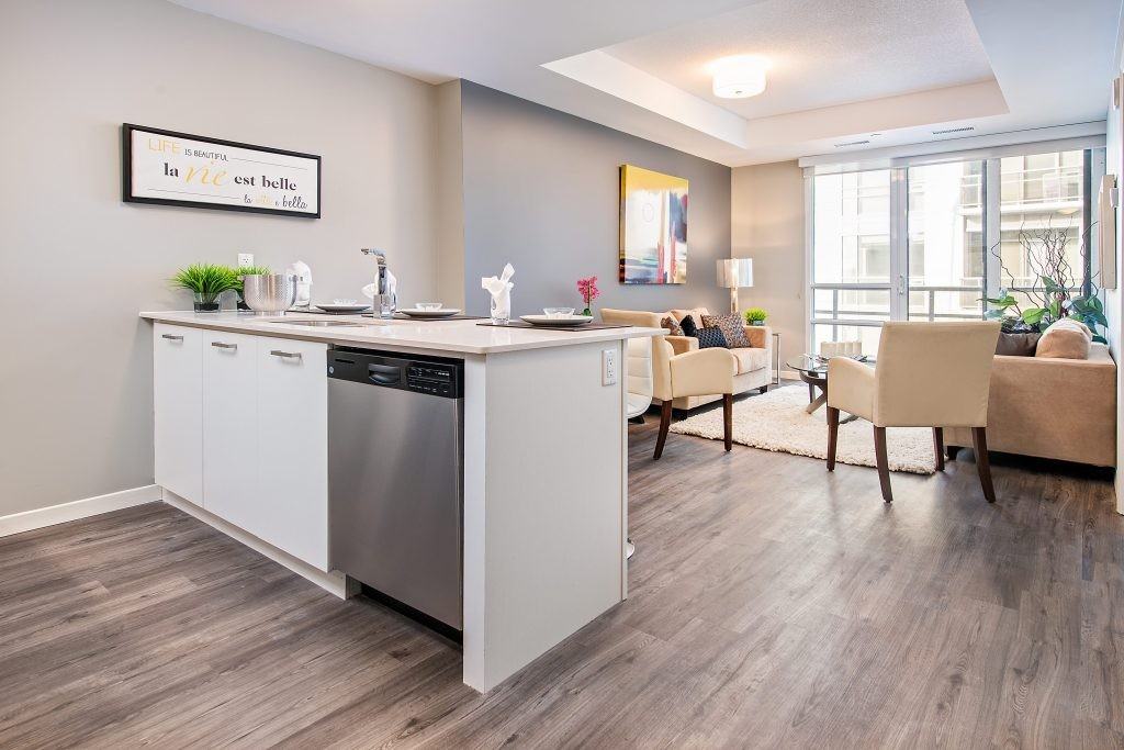 Regency on Main - Photo 6 of 36