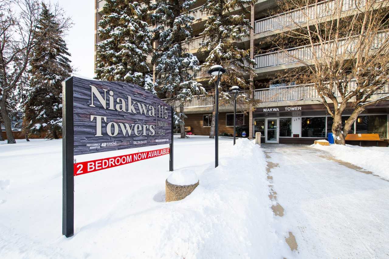 Niakwa Tower - Photo 2 of 29