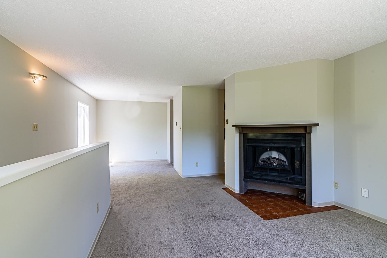 Moray Village Phase III (The Coach Homes) - Photo 6 of 9