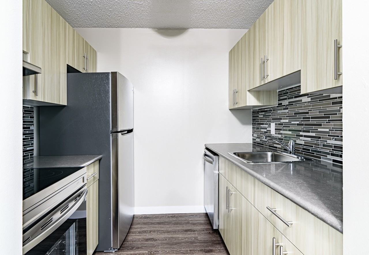 Meadowlark Green - Photo 4 of 8