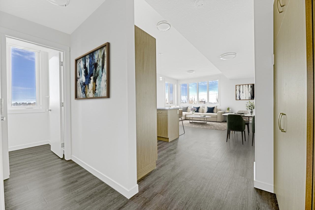 Edgeway - Photo 4 of 50