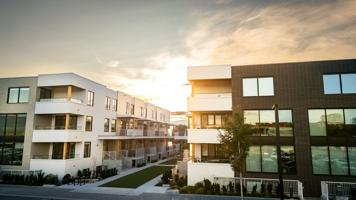 featured image of 3795 Lakeshore Rd