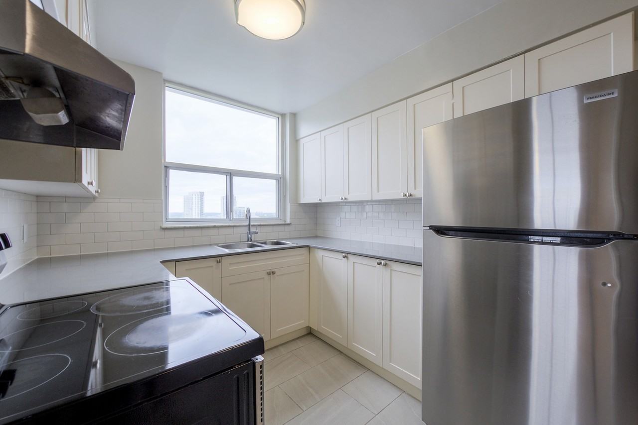 Queen Margaret II - Photo 2 of 21