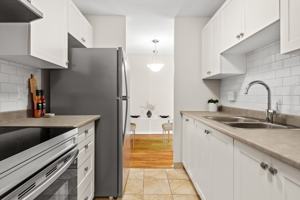 featured image of 200 Queen Mary Rd