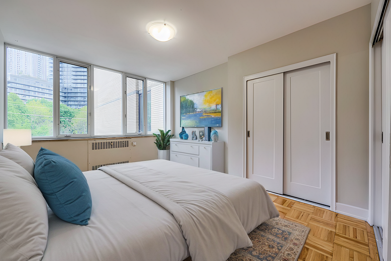 Fontainebleu - Photo 6 of 11