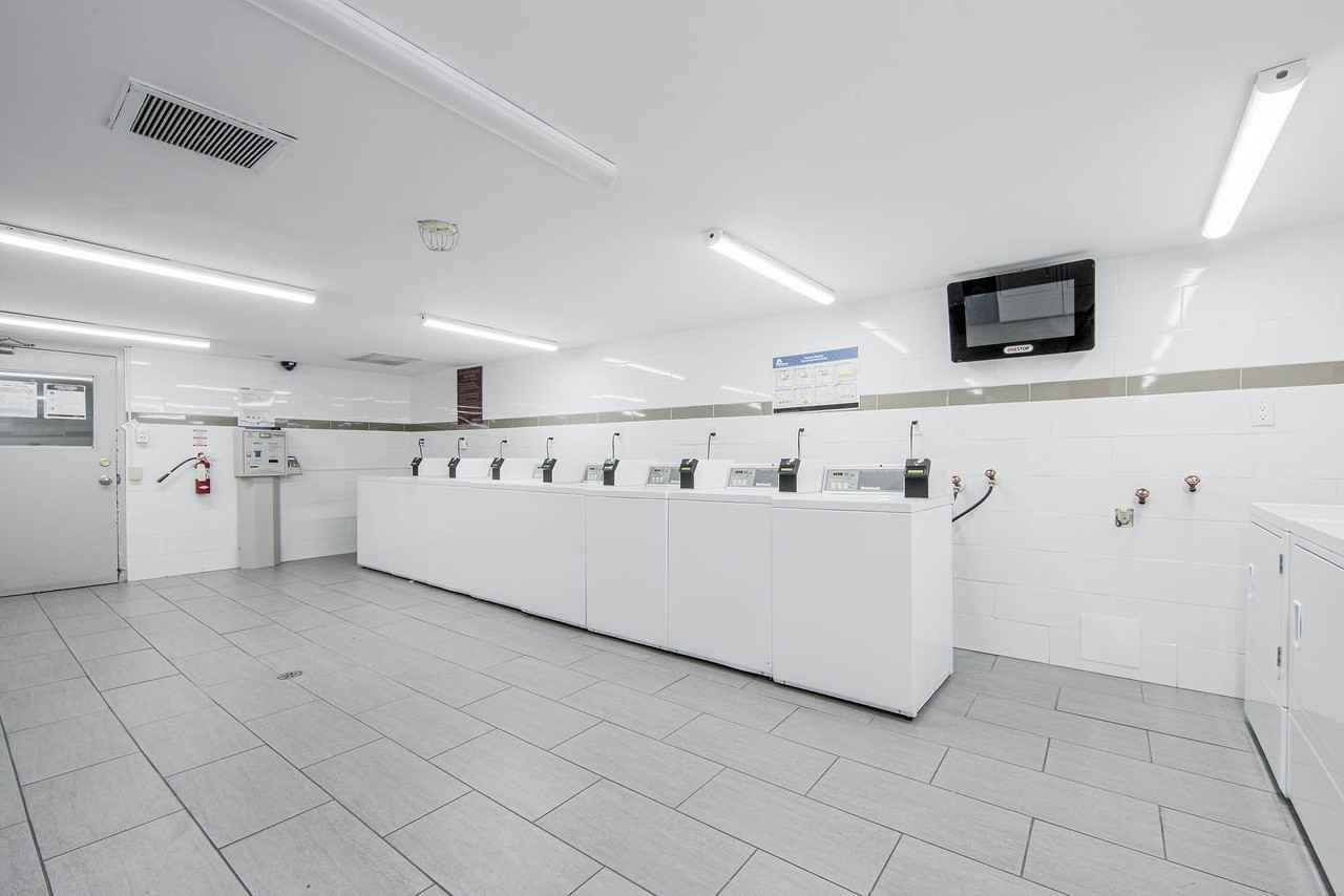 Valleyview Towers - Photo 7 of 11