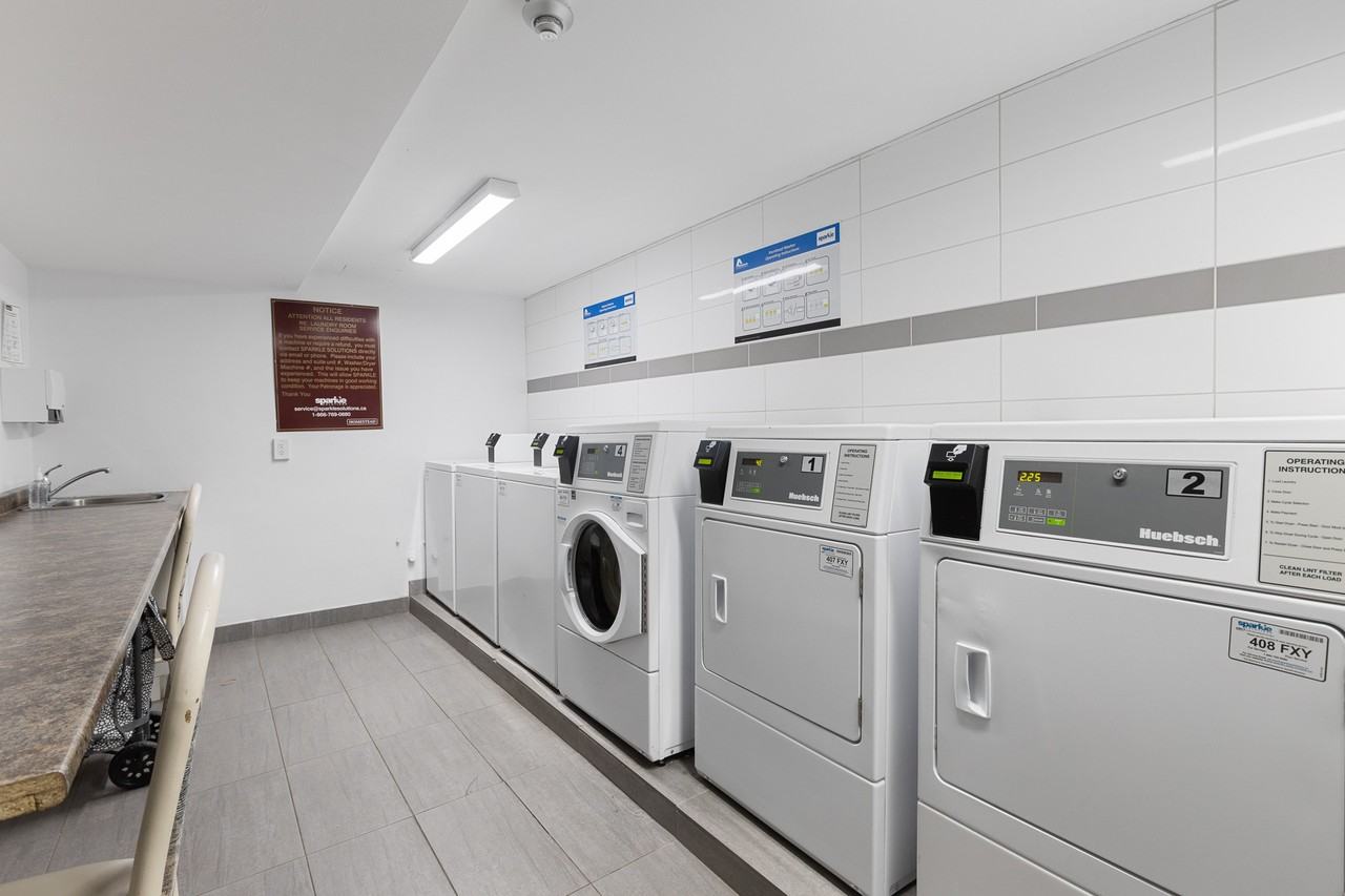 Roxborough Apartments - Photo 7 of 9