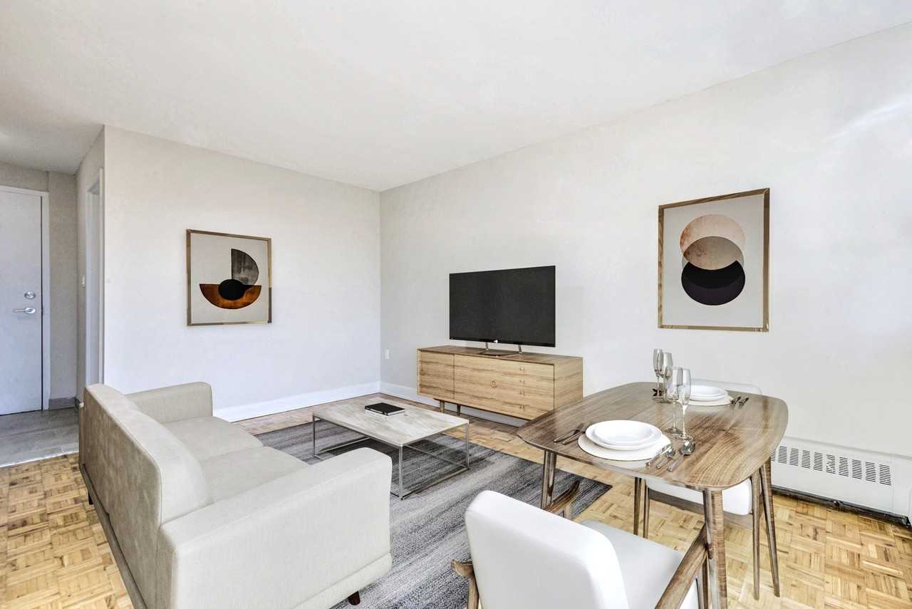 Blinkbonnie - Photo 2 of 10