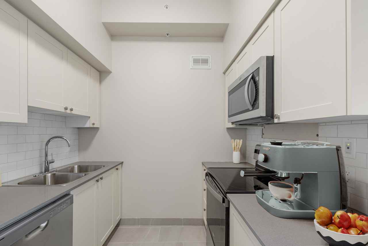 The Herkimer - Photo 4 of 18