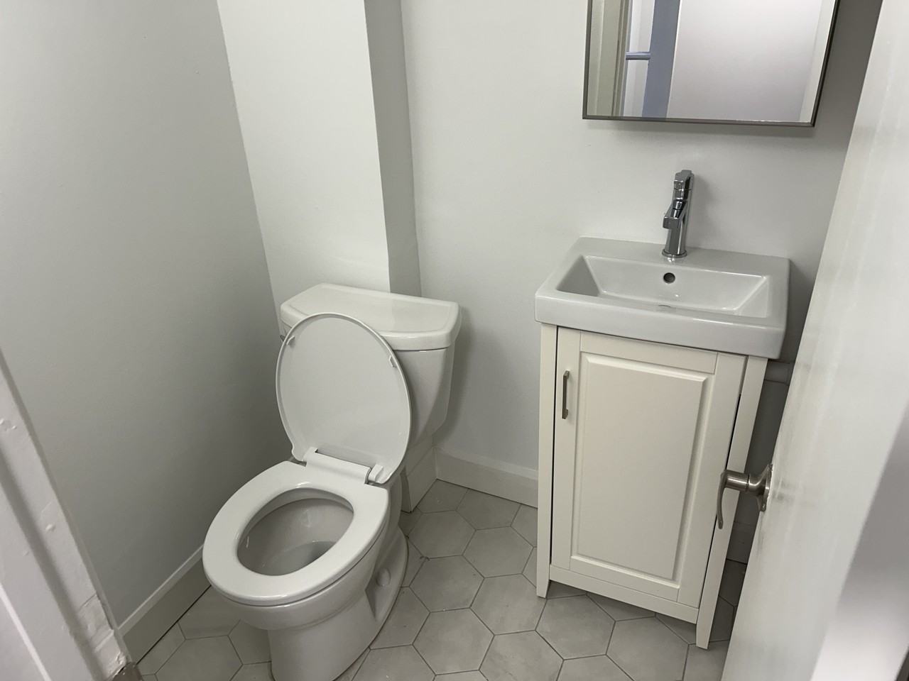 Kingston Rd & Warden Ave. - Photo 5 of 7