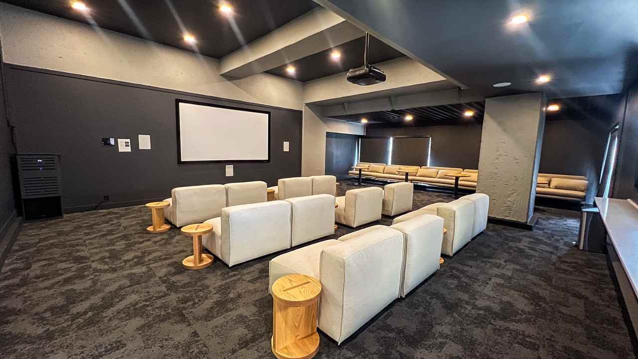 District - Photo 6 of 50