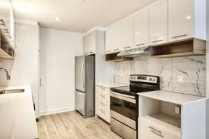 featured image of 9675 Av Papineau