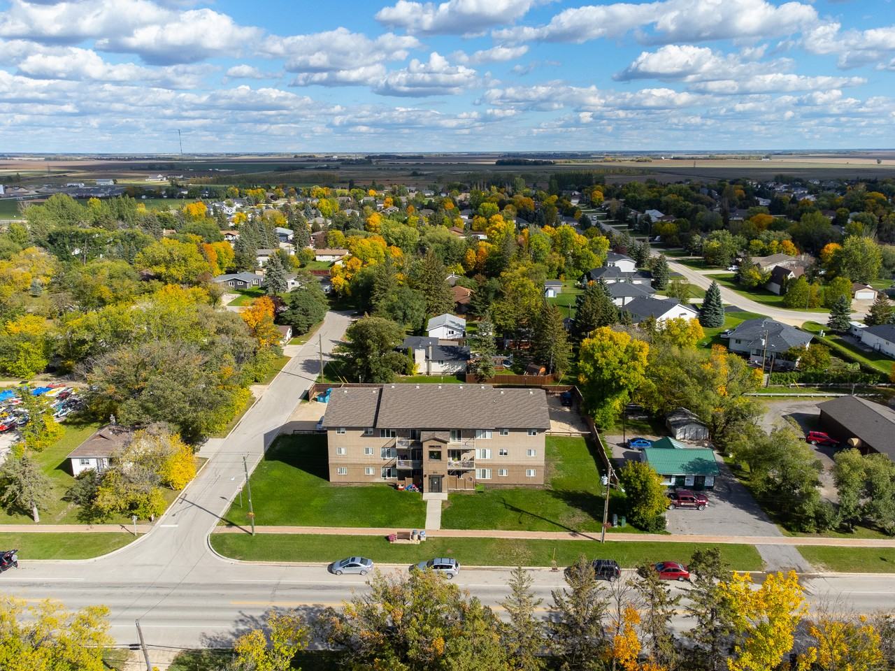 Pine Place - Photo 4 of 7