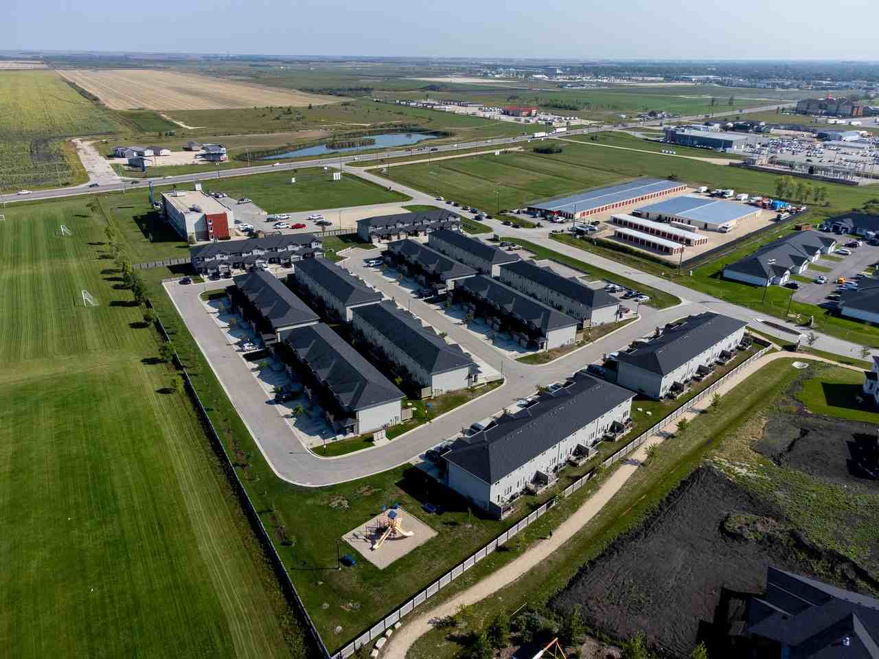 Blumberg Parks Edge - Photo 7 of 13