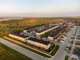 featured image of 900 Vaughan Ave