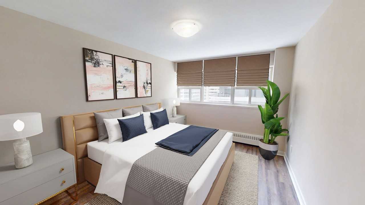 Holly Tower - Yonge and Eglinton - Photo 6 of 31