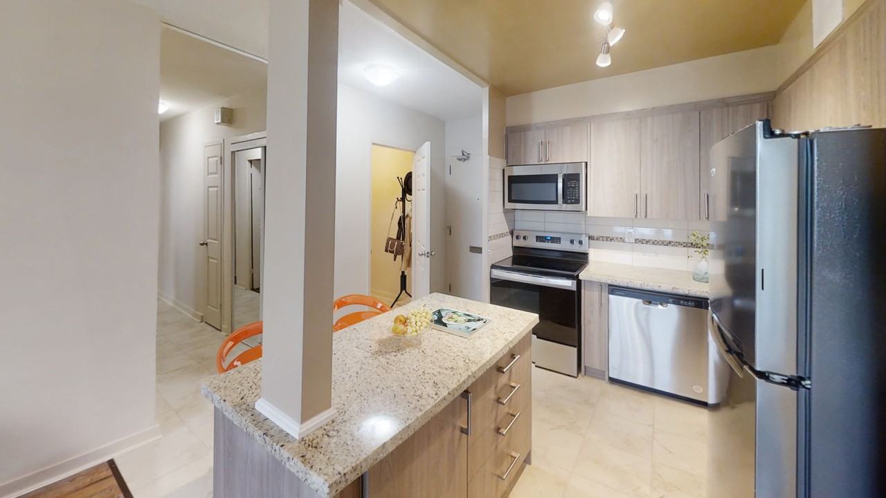 2600 Don Mills - Hunters Lodge - Photo 4 of 47