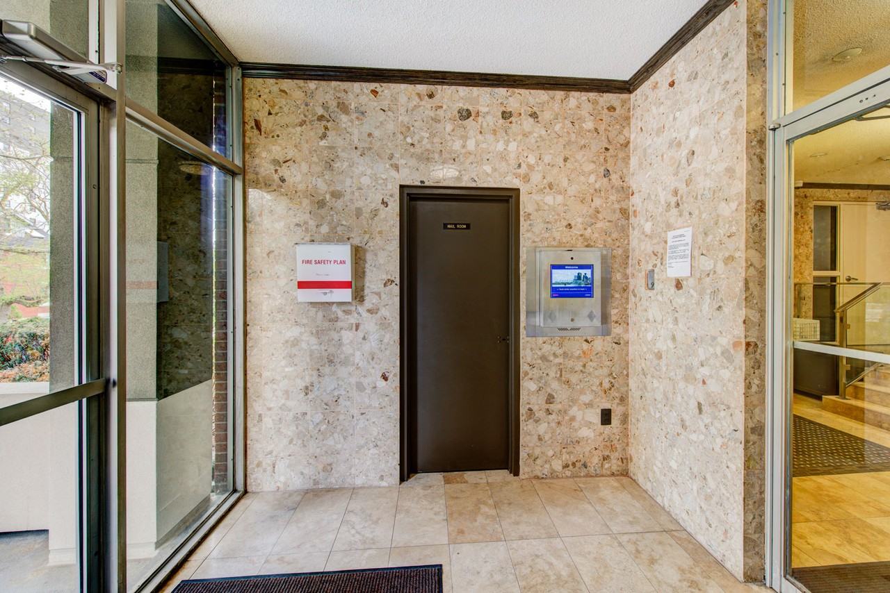 Elizabeth Tower - Photo 5 of 33