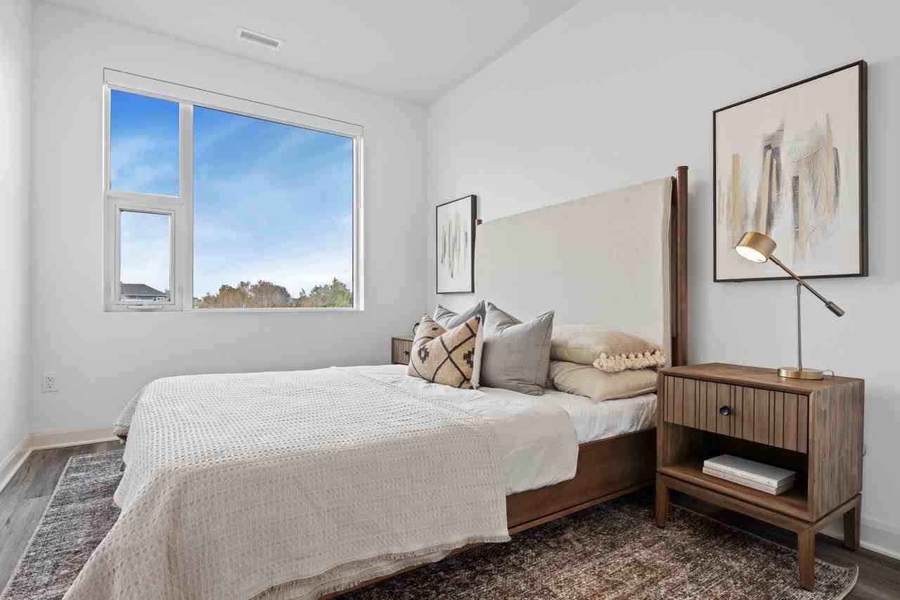 Trio Orleans Apartments - Photo 7 of 12