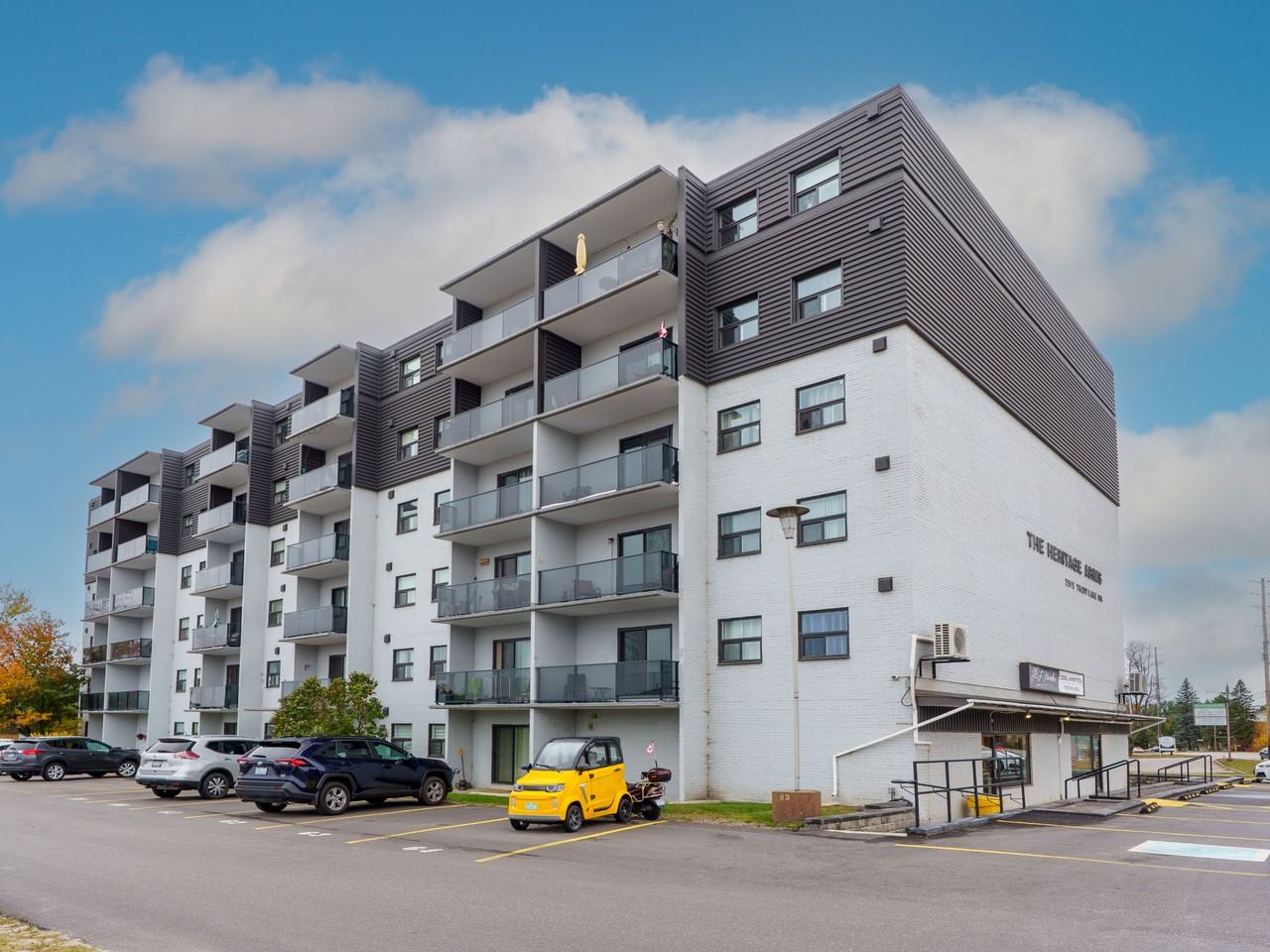 The Heritage Arms Apartments - Photo 4 of 23