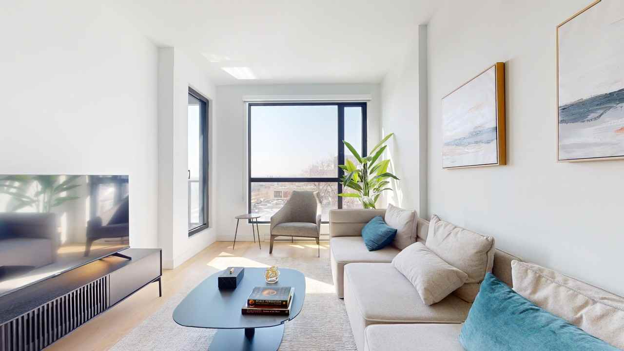 Le George - Photo 2 of 50