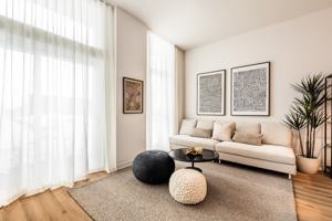 featured image of 1230 Av De La Croisée