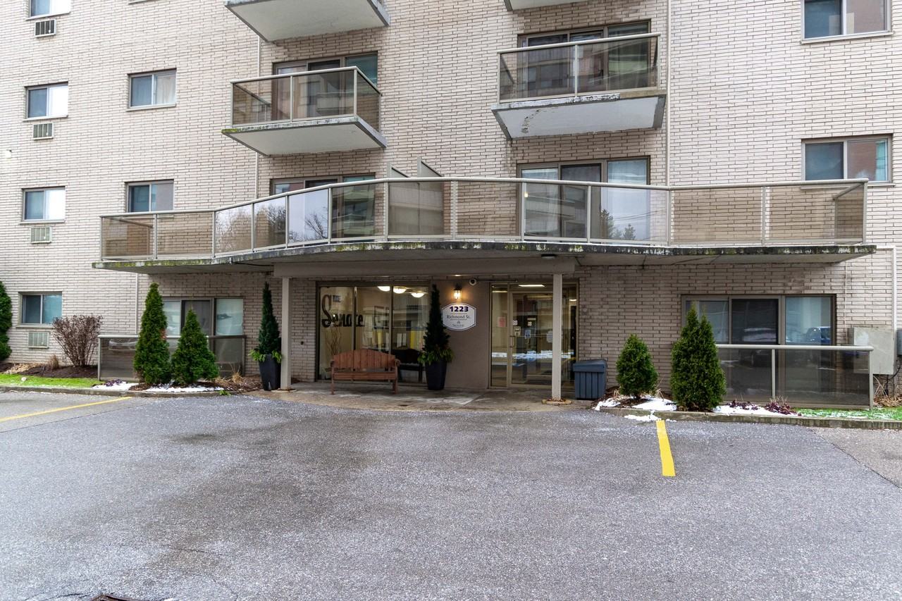 The Senate Apartments - Photo 2 of 25